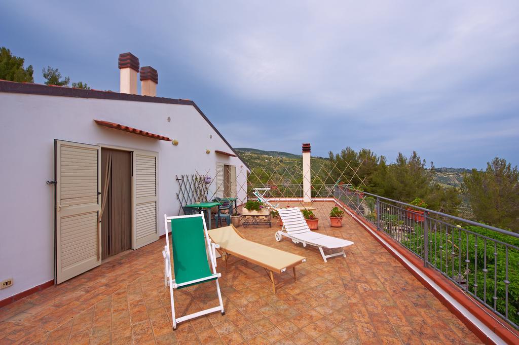 B&B La Scapola Mattinata Exterior photo