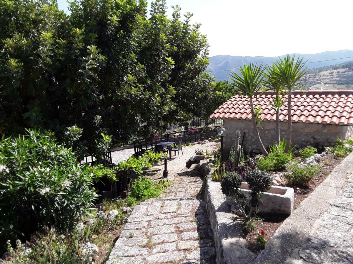 B&B La Scapola Mattinata Exterior photo